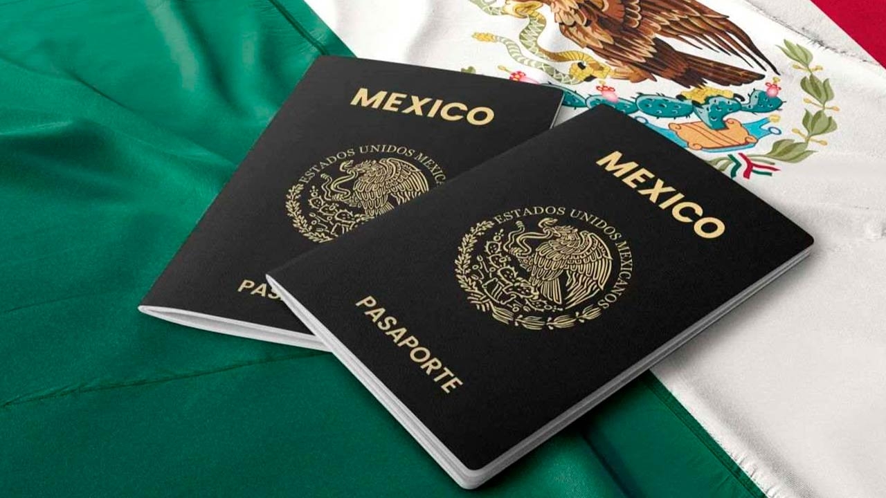Pasaporte mexicano 2024: ¿Cómo sacar cita por teléfono o por WhatsApp? Costos y requisitos