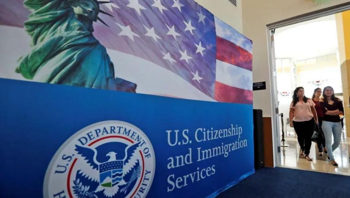 El Servicio de Inmigración y Ciudadanía de Estados Unidos informpó que la actualización de tarifas en trámites migratorios, es la primera en más de siete años