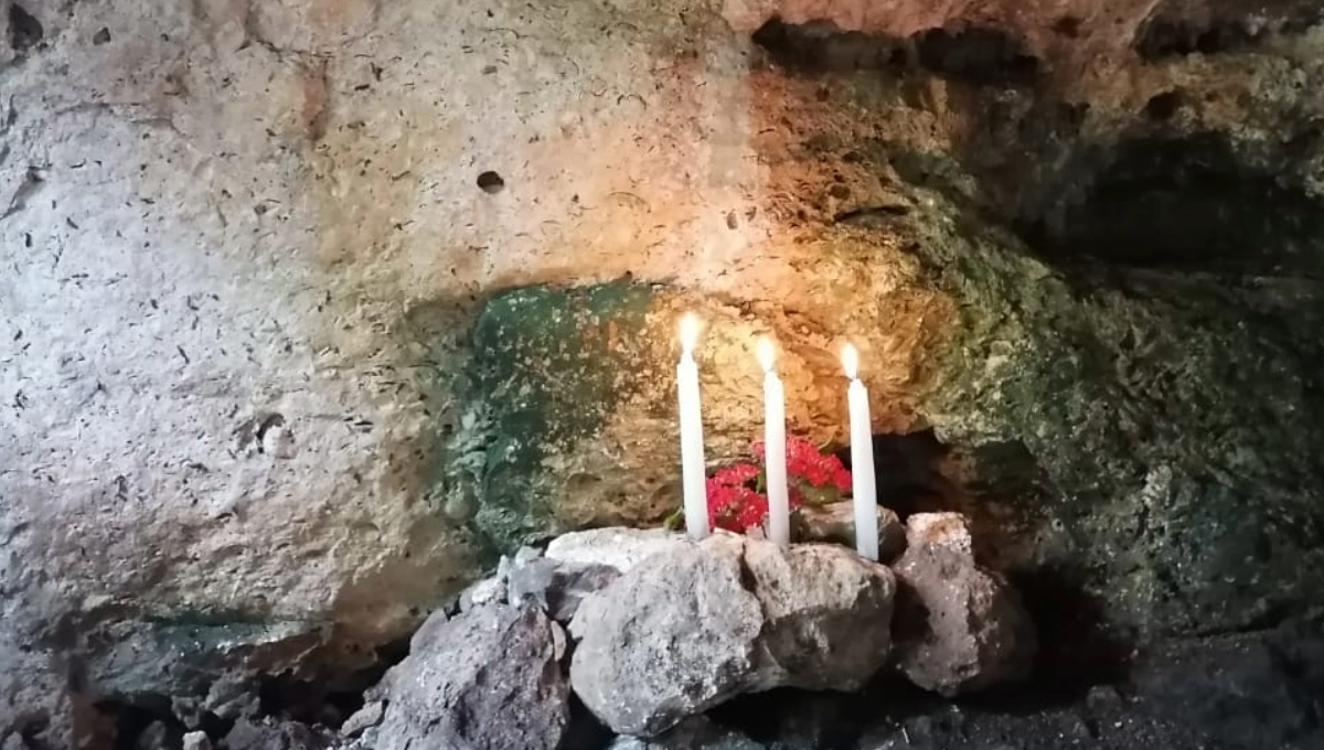 Cueva de los Tres Reyes, punto de reunión para los devotos en Kantunil