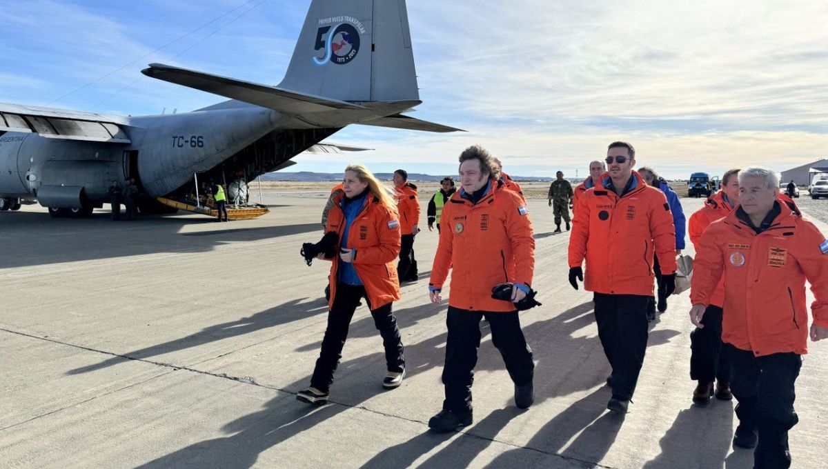 Javier Milei visita la base Argentina en la Antártida