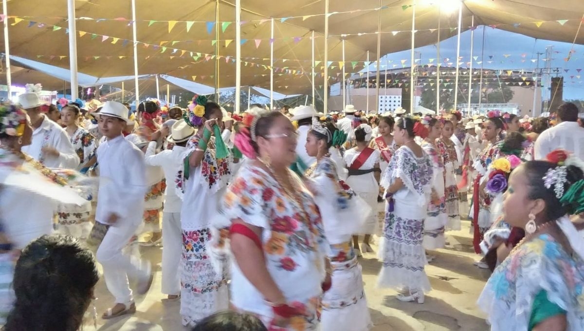 Celebran tardeada anual de vaquería en Hunucmá, Yucatán