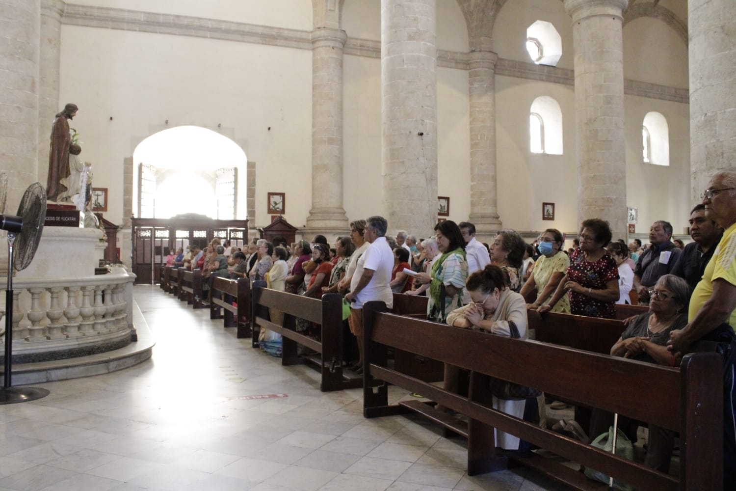 Feligreses asisten a la Catedral de Mérida por el Miércoles de Ceniza: EN VIVO