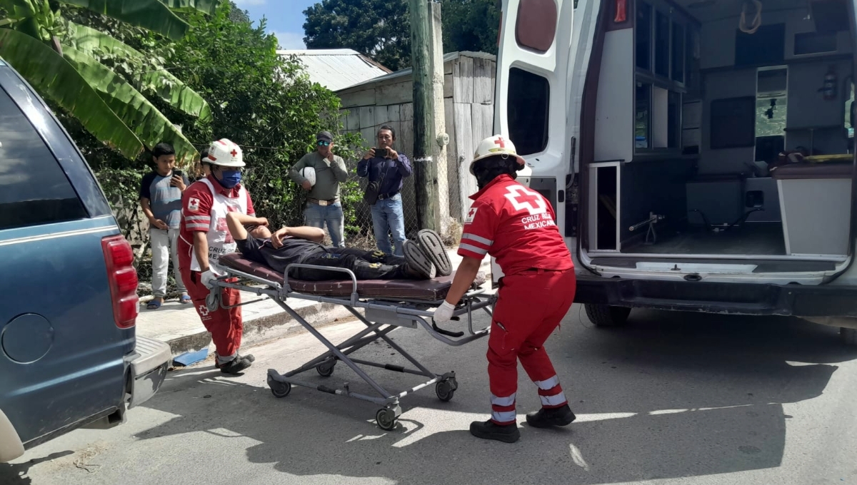 Los lesionados fueron atendidos por paramédicos de la Cruz Roja Mexicana