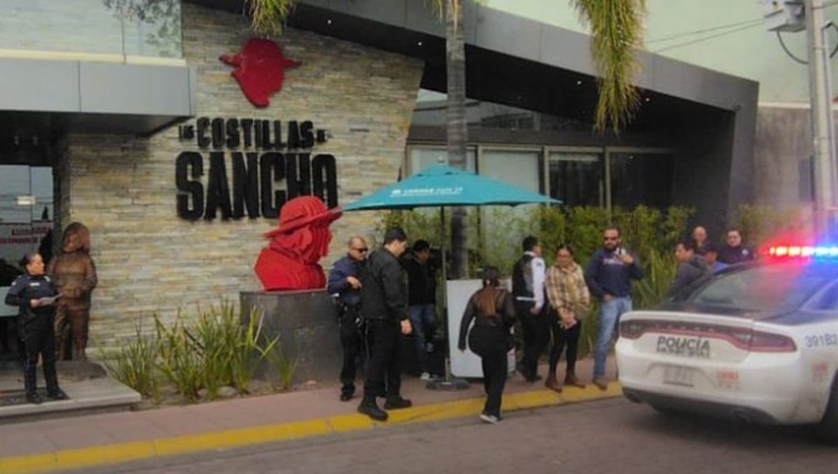 El empresario minero Óscar Octavio Aguilar Vera, de 53 años de edad y originario de Fresnillo, Zacatecas, fue ejecutado en el interior del restaurante “Las Costillas de Sancho”