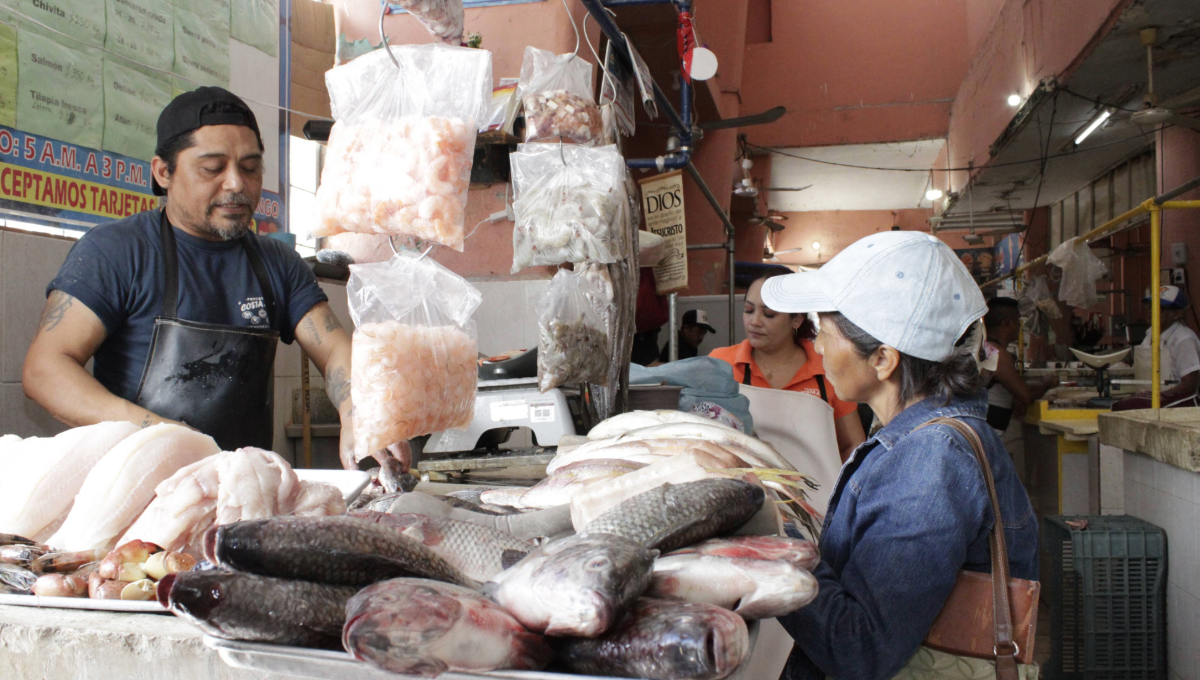 Incrementa la venta de pescado en los mercados de Mérida en el inicio de Cuaresma