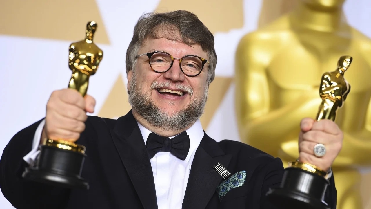 ¿Cómo obtener la beca de Guillermo del Toro para estudiar cine?