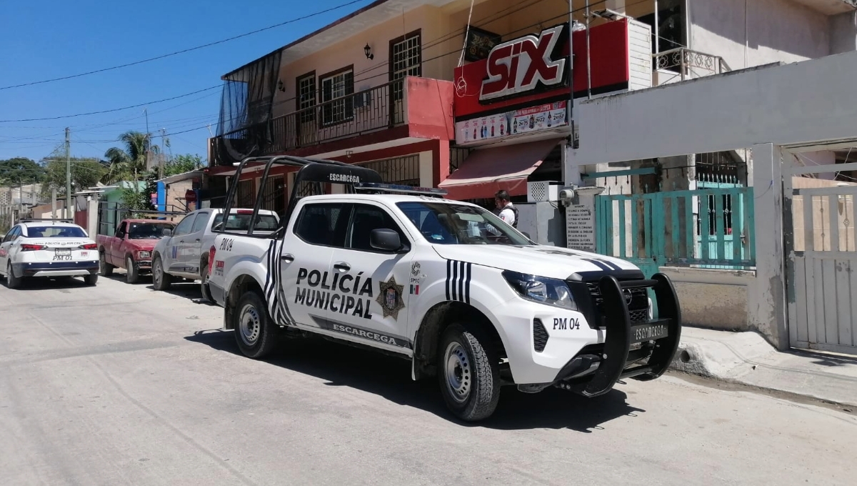 Delincuentes roban en un expendio de cervezas en Escárcega, Campeche