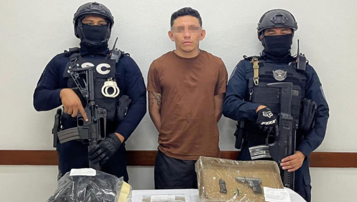 Detienen a un presunto narcomenudista armado en Cozumel