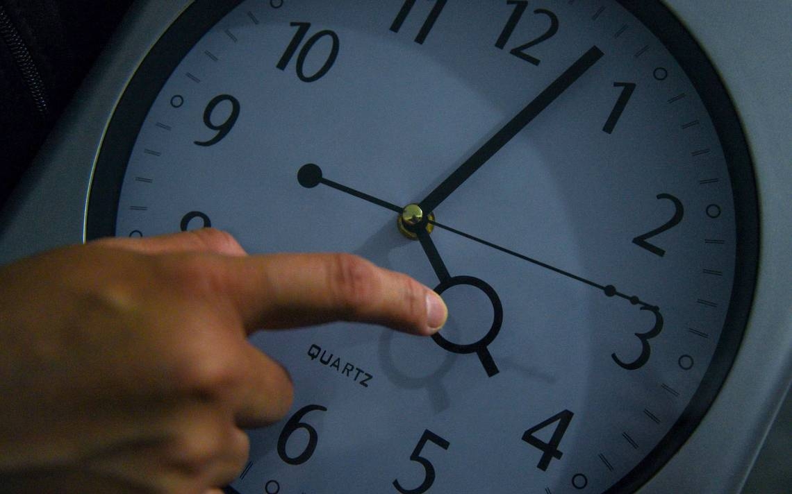 Conoce qué entidades de México deberán adelantar su reloj una hora en marzo de 2024