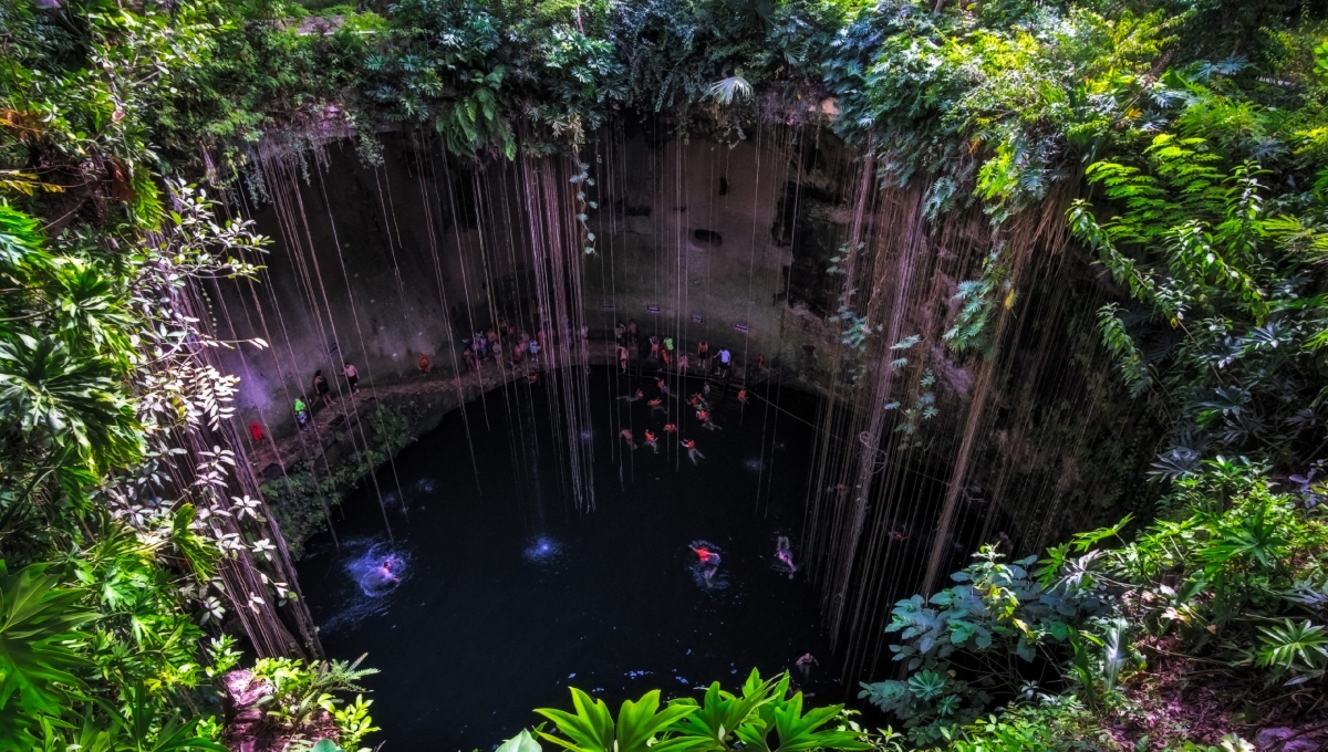 El cenote de Chichén Itzá es muy visitado por el turismo