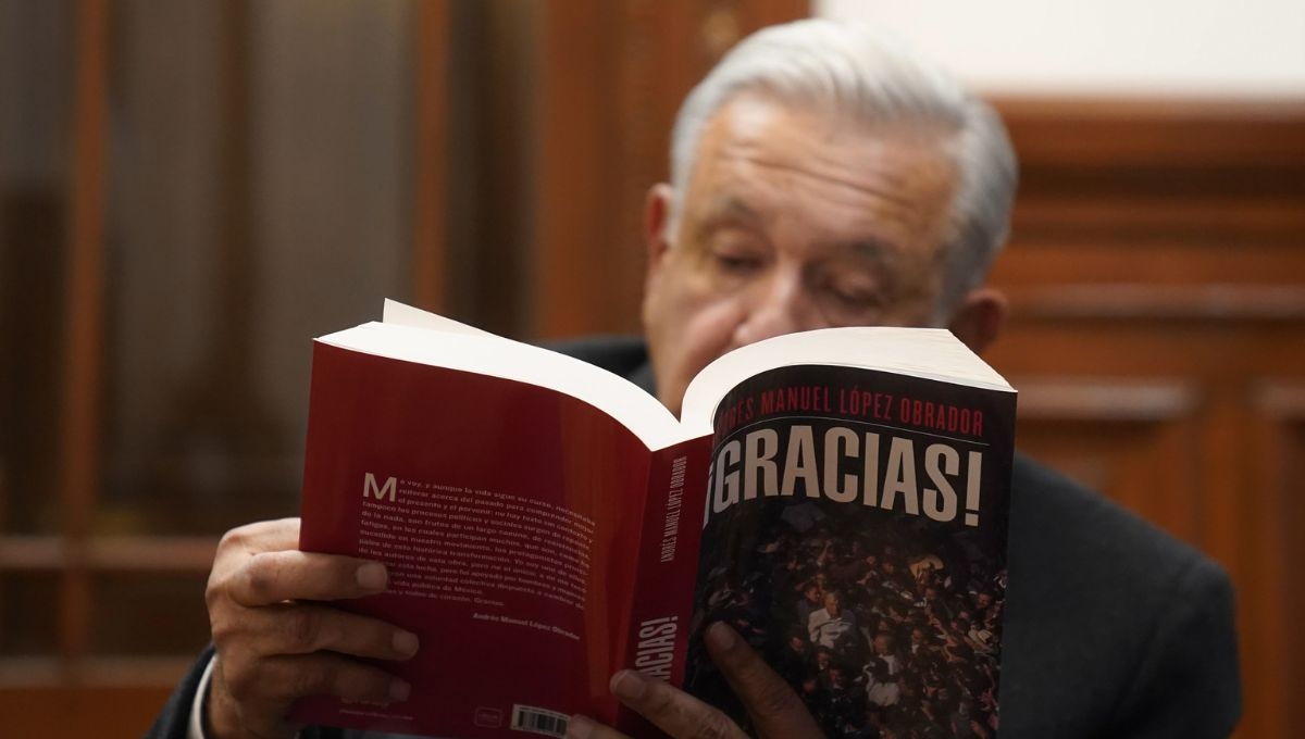 AMLO confirma que dedicará su libro 'Gracias' a todos los jóvenes de México: VIDEO