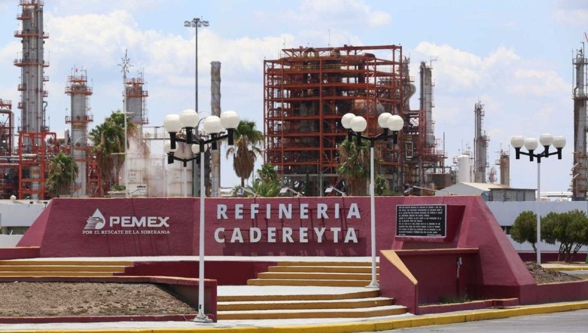 El Presidente Andrés Manuel Lpópez Obrador AMLO negó que la refinería de Cadereyta sea la causante de la contaminación en Monterrey.