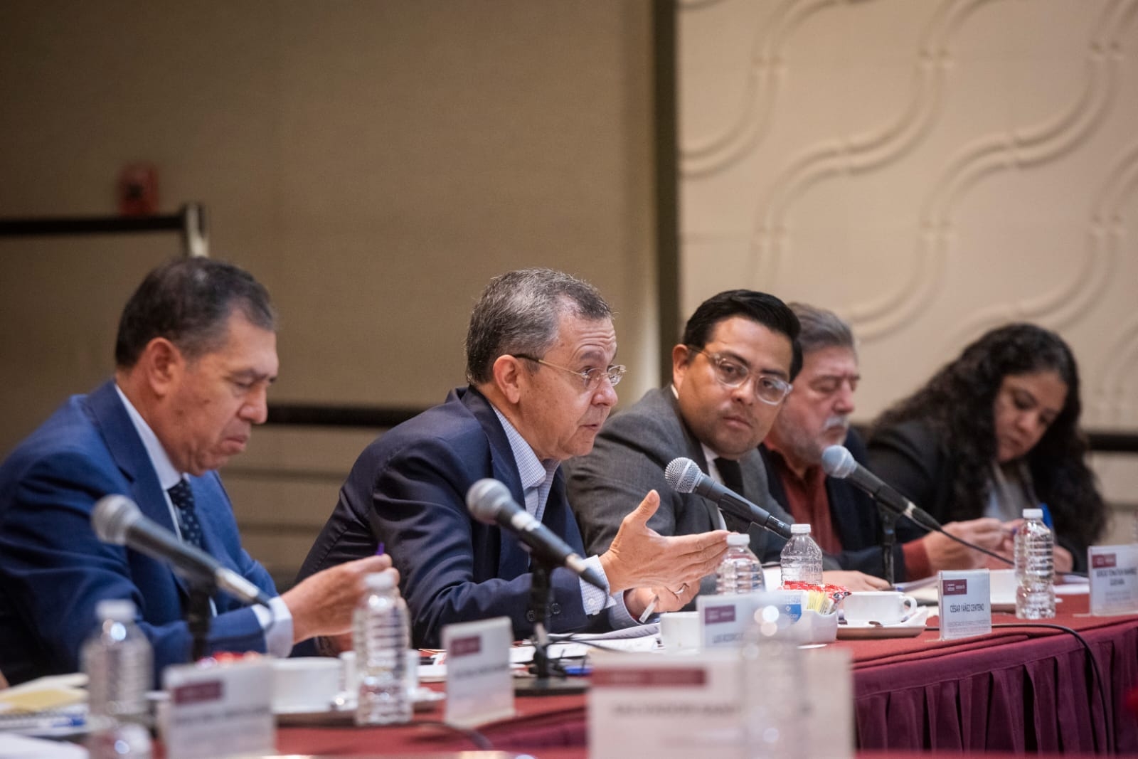 La reunión pretende reforzar la seguridad carretera en México