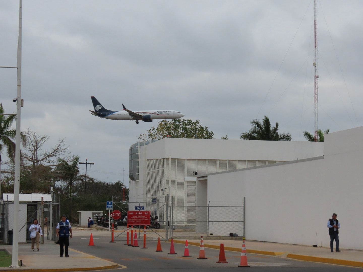 El aeropuerto de Mérida opera con más vuelos adelantados que retrasados