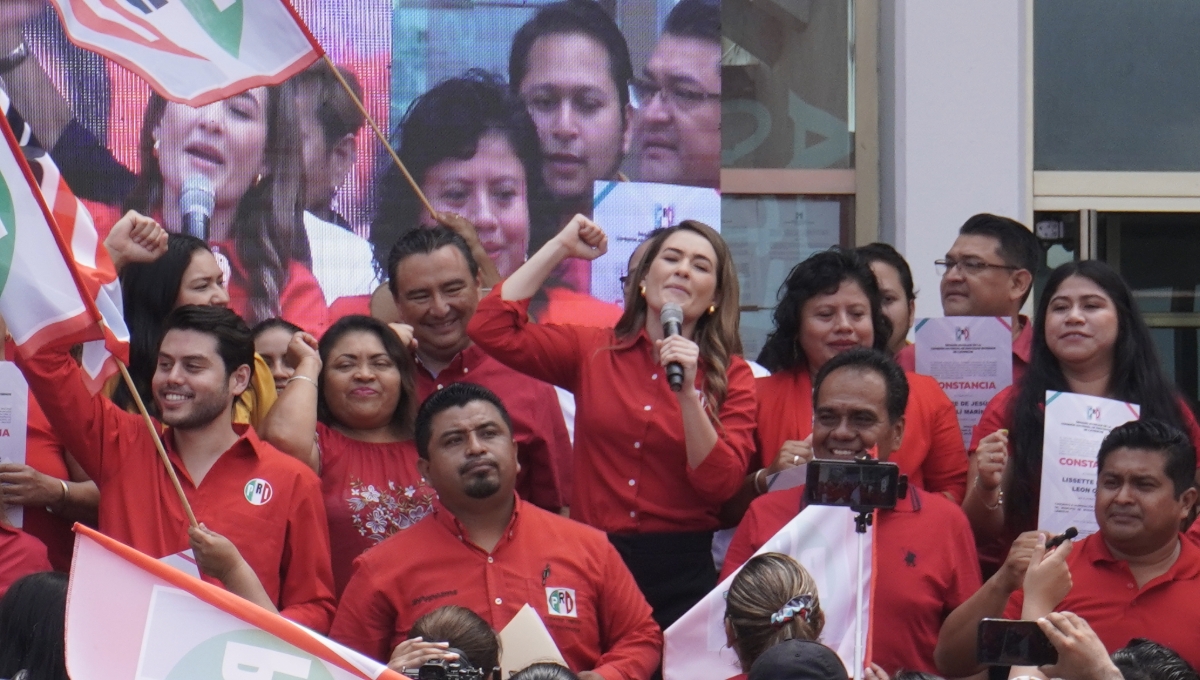 Elecciones Campeche: Entrega PRI constancias a candidatos locales