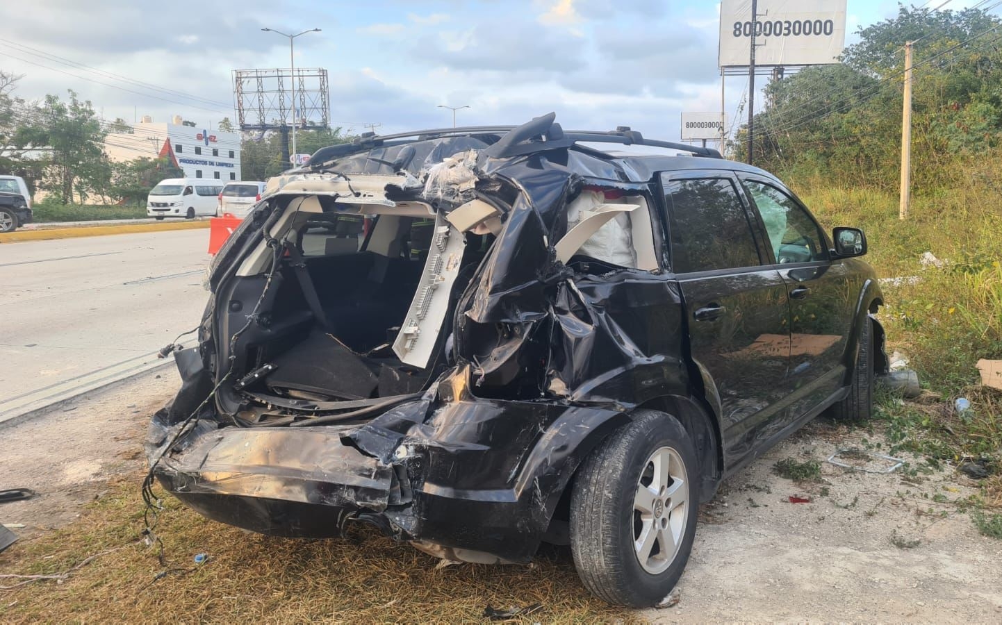 Carambola en el boulevard Luis Donado Colosio de Cancún deja cinco heridos
