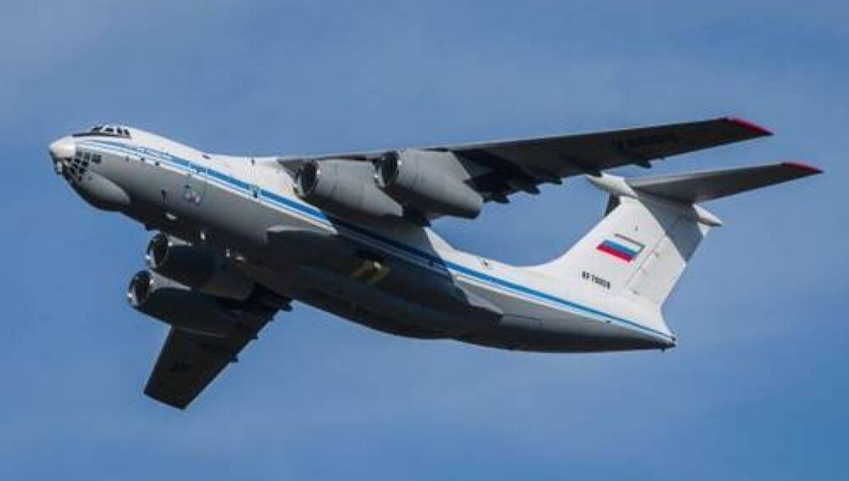 Tragedia aérea en Rusia: Se estrella avión militar Il-76 con 15 personas a bordo