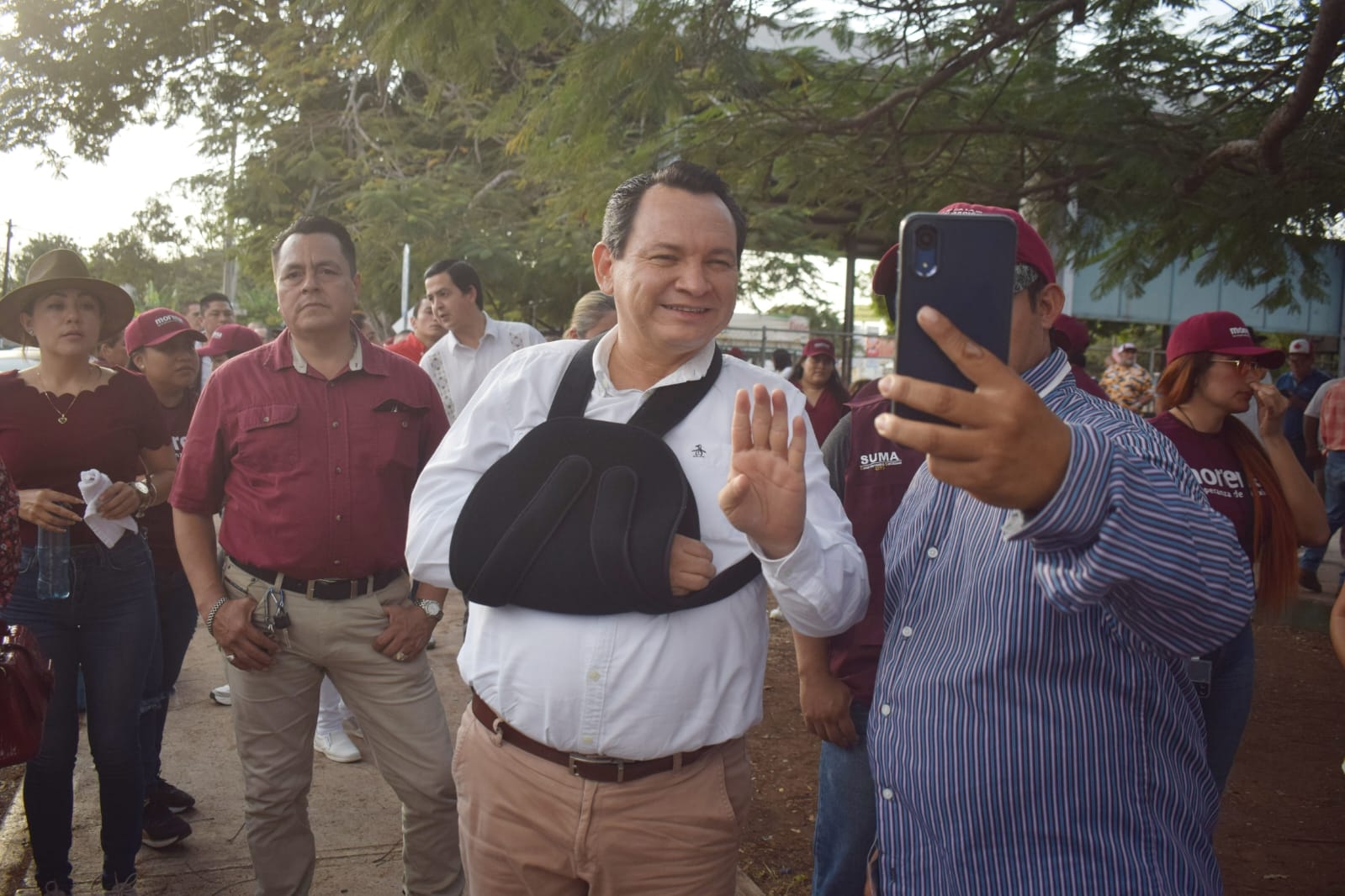 Joaquín Díaz Mena continúa con su campaña en Mérida