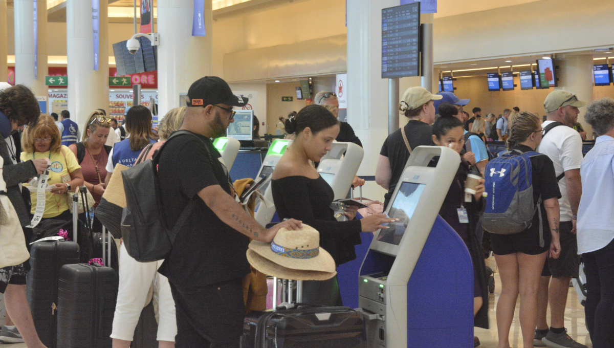 Están en varias terminales del Aeropuerto Internacional de Los Cabos y de Cancún.