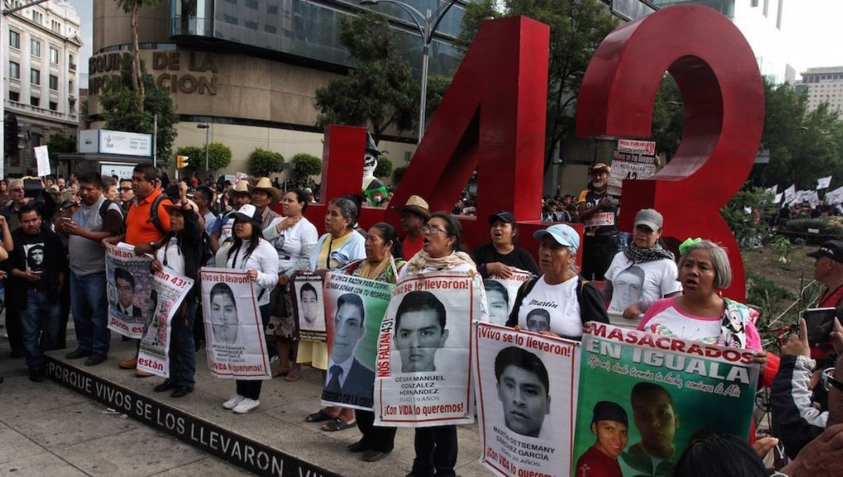 Presidente de México prefiere diálogo directo con familias de Ayotzinapa, rechaza intermediarios