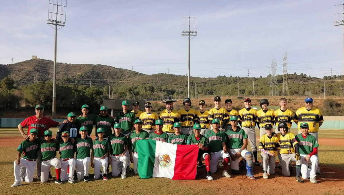 El México Travel Team compuesto por 14 elementos de diferentes estados del país, entre los que se encontró el quintanarroense Hugo Alfonso Ramírez López, de 14 años de edad.