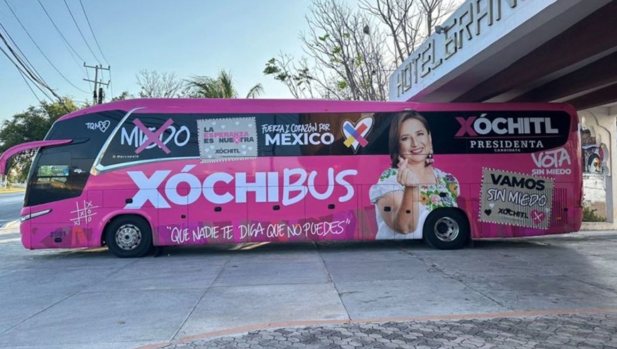 Xóchitl Gálvez presenta el 'Xóchibus' para viajes de campaña en México