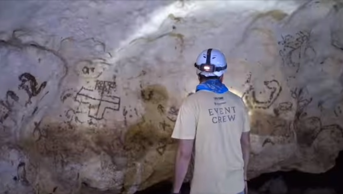 Arqueólogo de Yucatán descubre una cueva donde los mayas se reunían con sus deidades