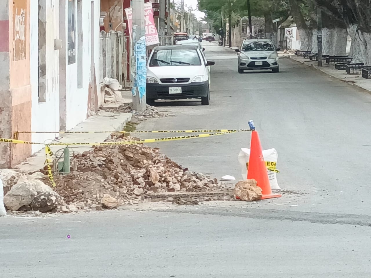 Pobladores de Dzidzantún tachan de irresponsable al Alcalde por la mala calidad de sus obras públicas