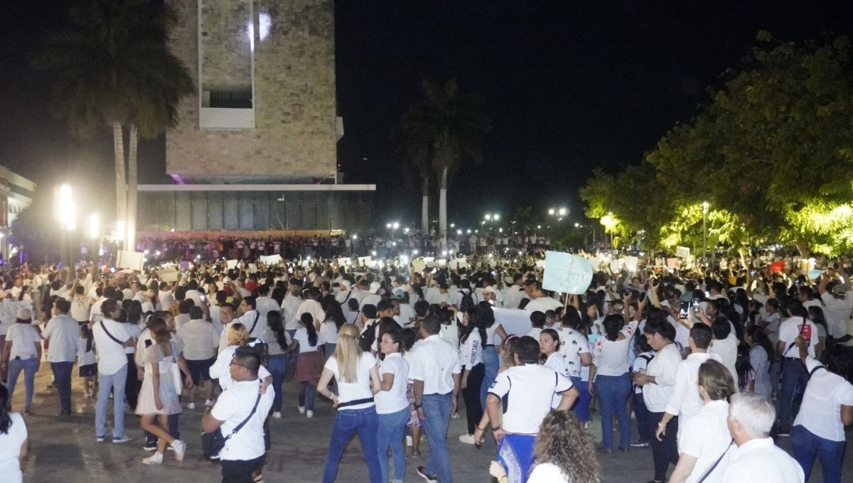 Ocho mil personas marchan para remover a Marcela Muñoz de la SPSC en Campeche
