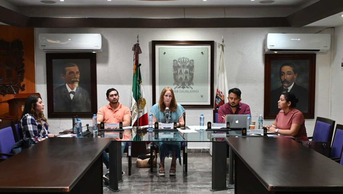 Con observaciones, presenta Congreso de Campeche informe del IEEC