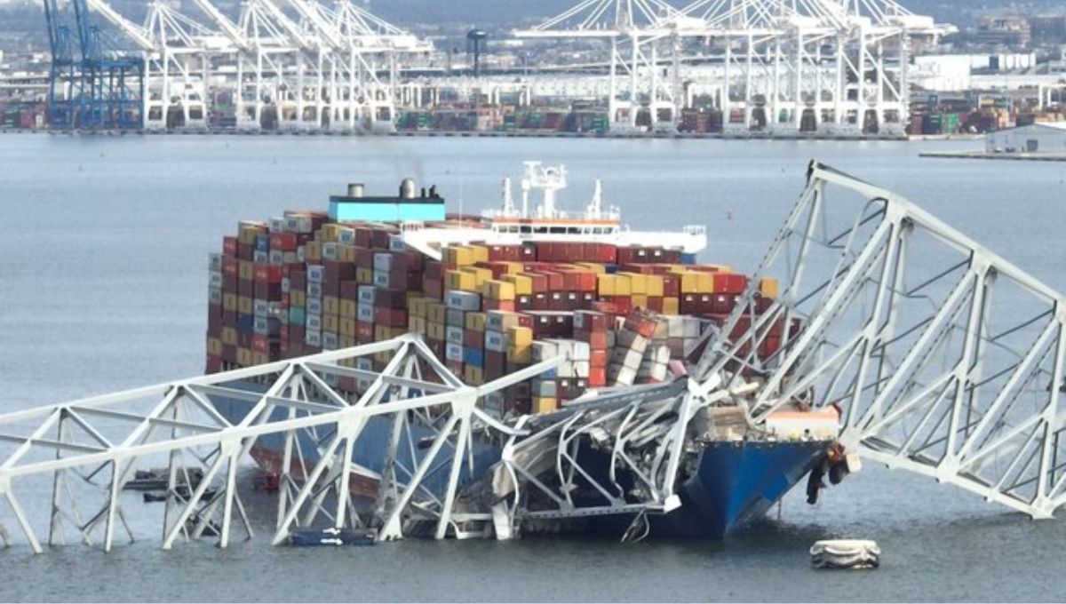 El buque que provocó el derrumbe del Francis Scott Key, el mayor puente de Baltimore, emitió una señal de socorro justo antes de la colisión