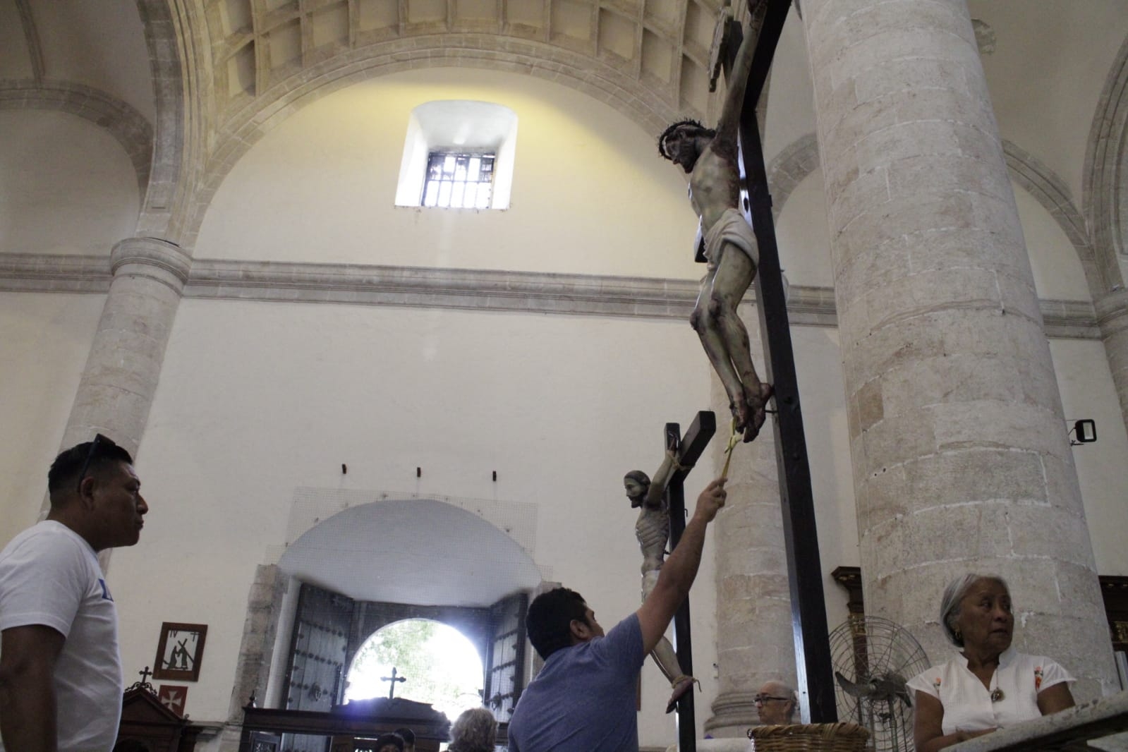 Sigue en vivo el Viacrucis desde la Catedral de San Idelfonso de Mérida