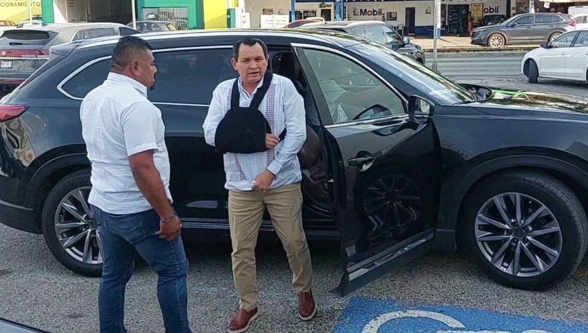 Joaquín Díaz Mena reaparece en público; encabeza reunión con integrantes de la Canacintra Yucatán