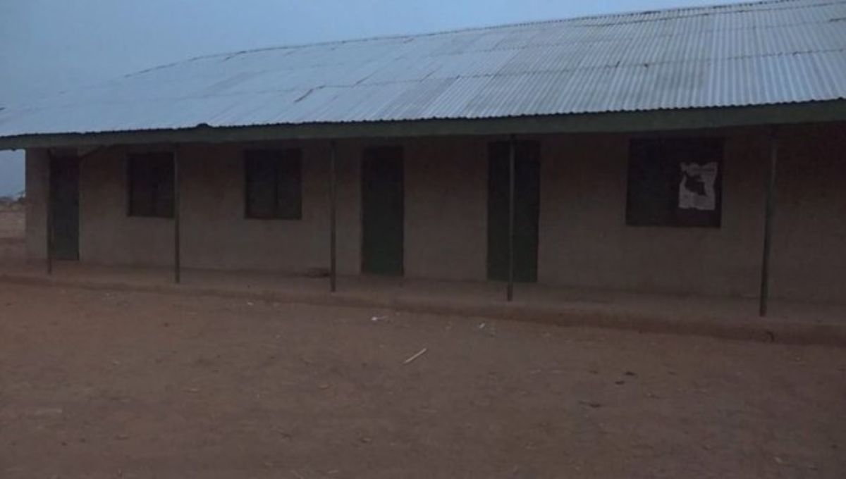 Más de 280 estudiantes fueron secuestrados en el ataque a una escuela en Nigeria