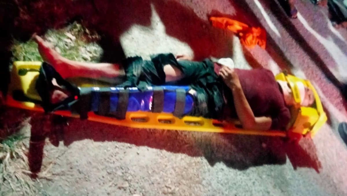 Motociclista termina hospitalizado tras derrapar en la vía Campeche-Escárcega
