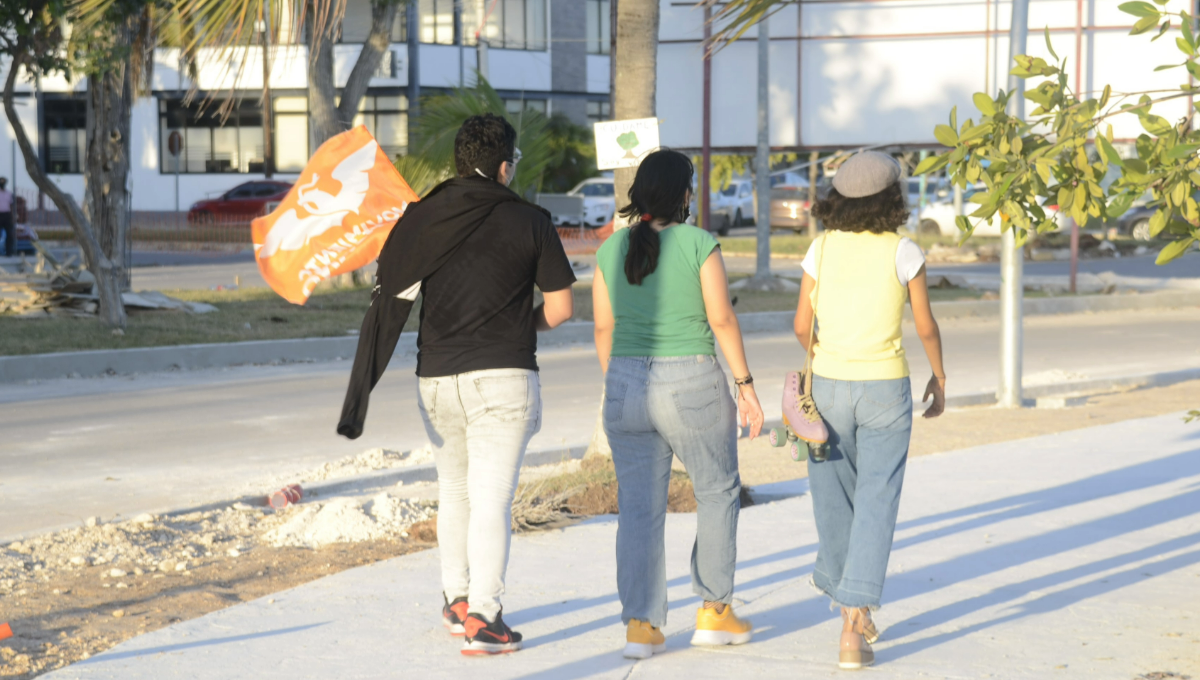 La ciudadanía no parece estar dispuesta a acompañar a los aspirantes en sus caminatas por las colonias de Cancún; los de algunos partidos ni se asoman