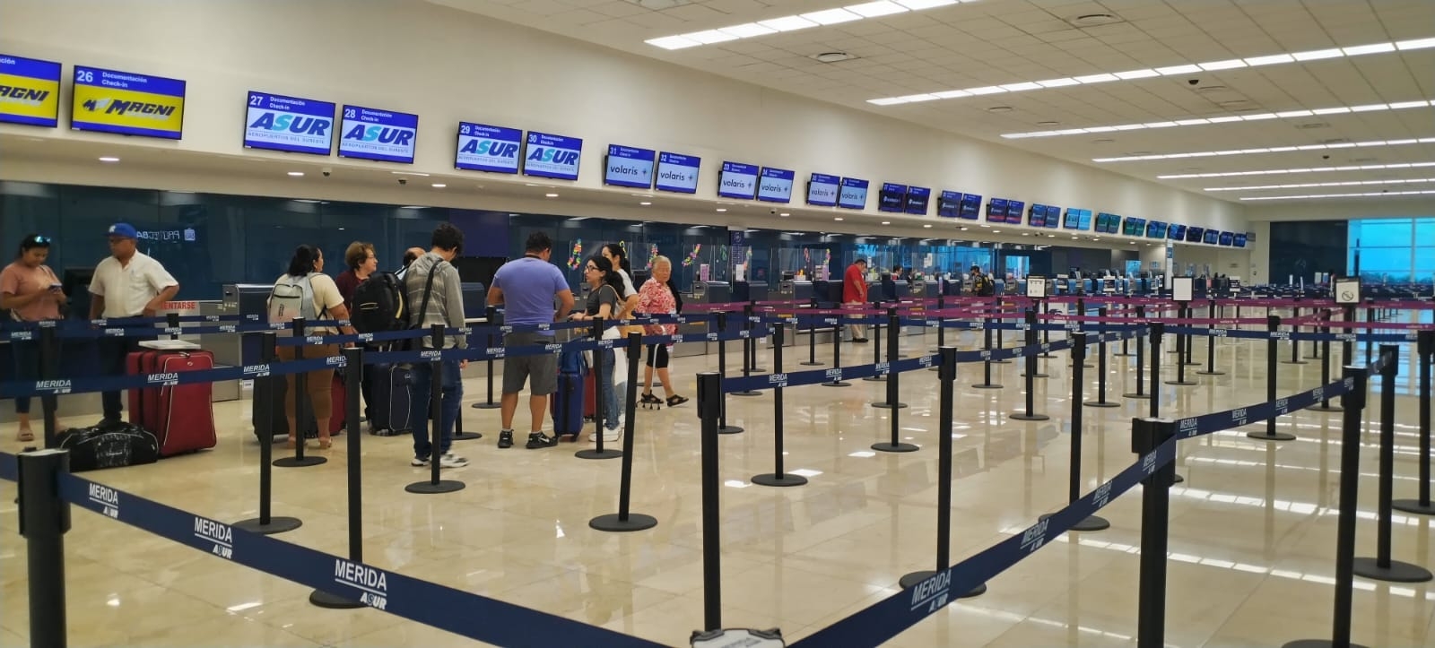 Hubo un lento arranque de movilidad en el aeropuerto de Mérida