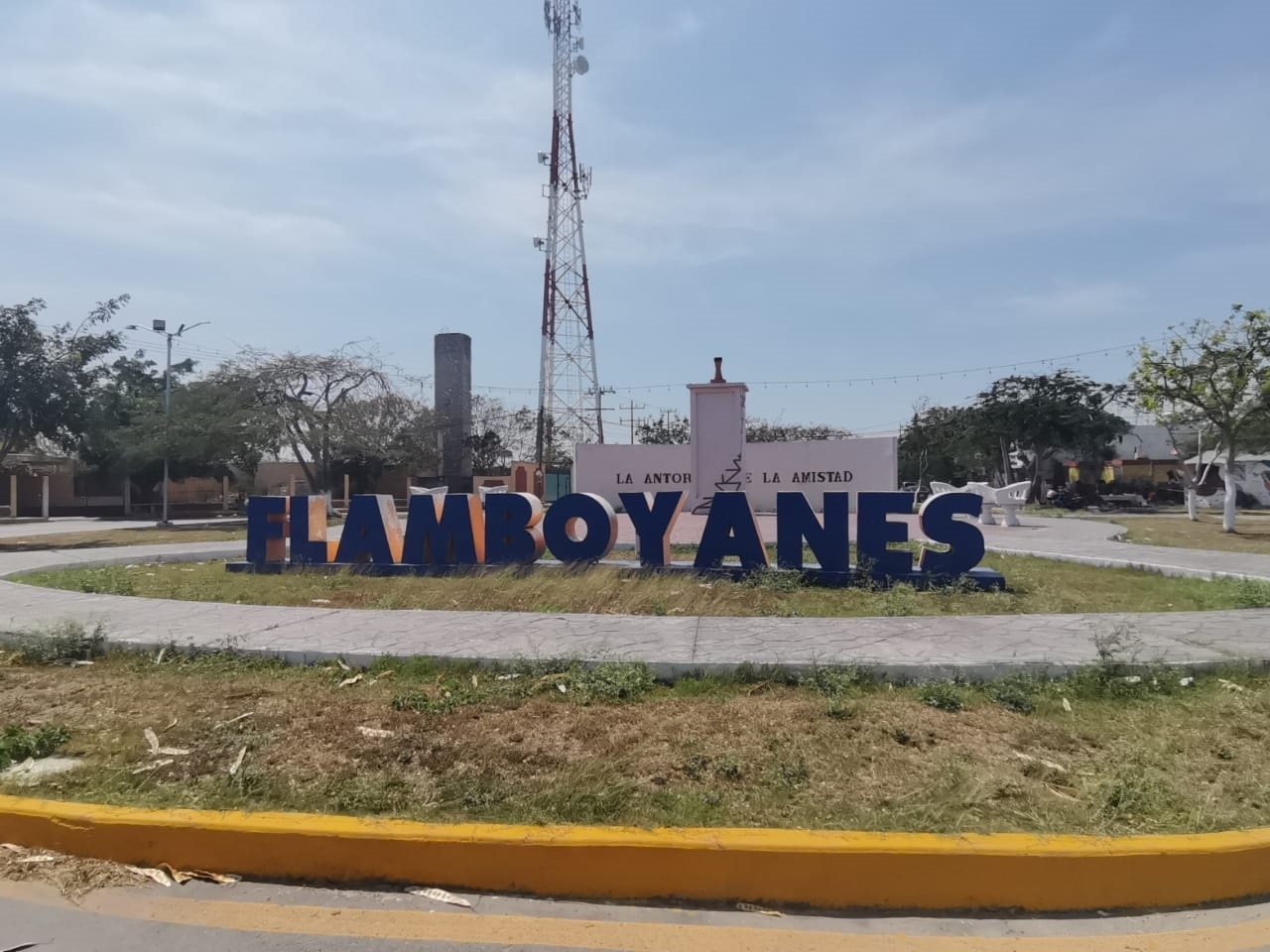 Vecinos culpan al Ayuntamiento panista de Progreso por la violencia y la pobreza en Flamboyanes