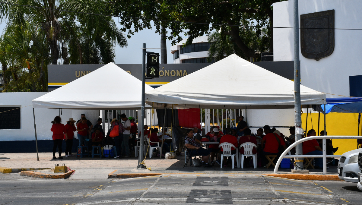 Por tercer día todas las instalaciones de la Universidad Autónoma de Campeche se mantienen tomadas