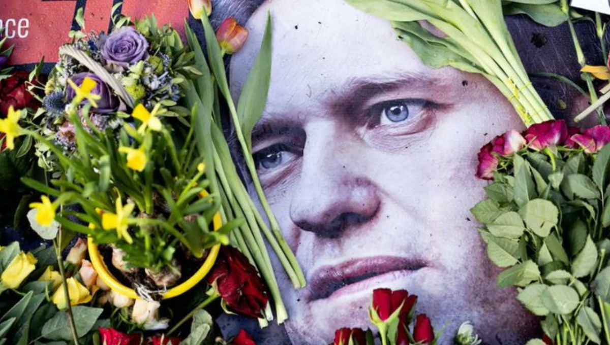 Las memorias de Alexei Navalni que se publicarán en octubre recorren su vida desde su juventud, pasando por su activismo, hasta su firme compromiso con la democracia y la libertad en Rusia