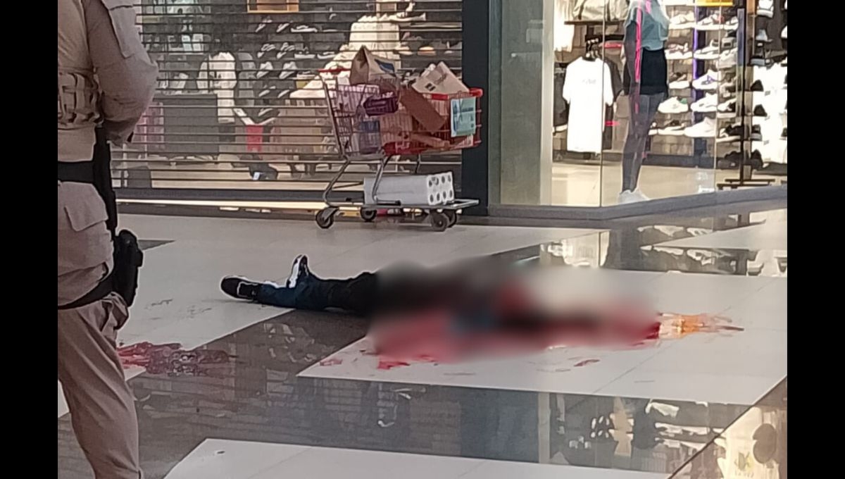 Video revela el momento en que comenzó el tiroteo en centro comercial de Villahermosa