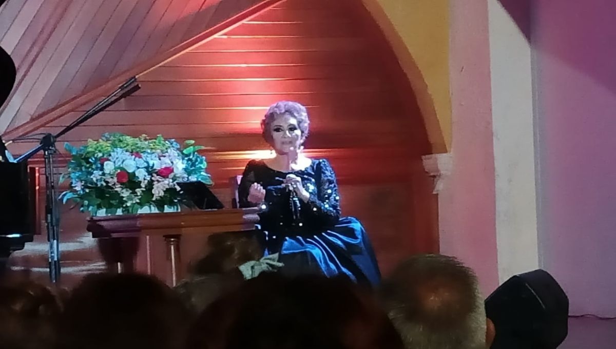 Doña Luz, referente del Centro Histórico de Campeche, brinda concierto en El Claustro