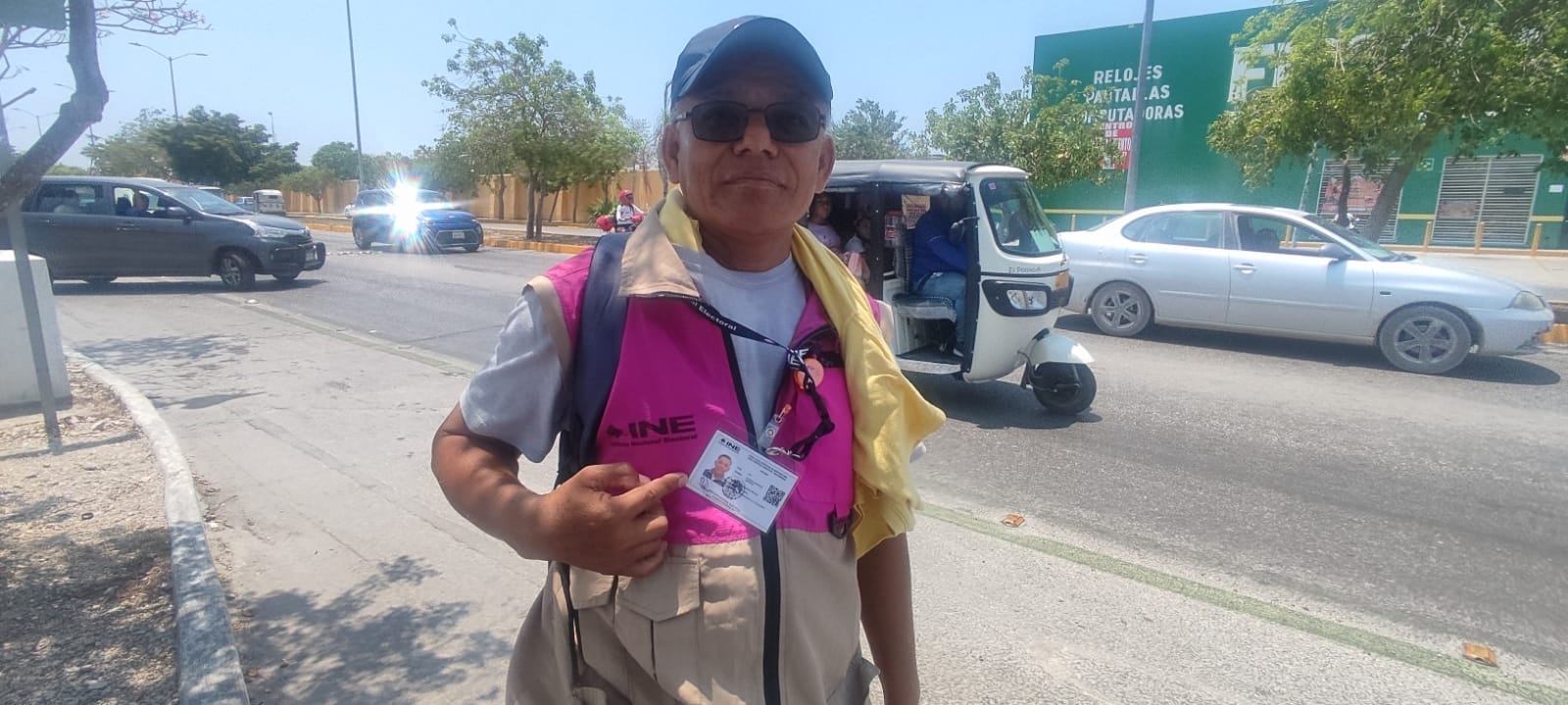 INE 'batalla' para ubicar a funcionarios de casilla en Playa del Carmen