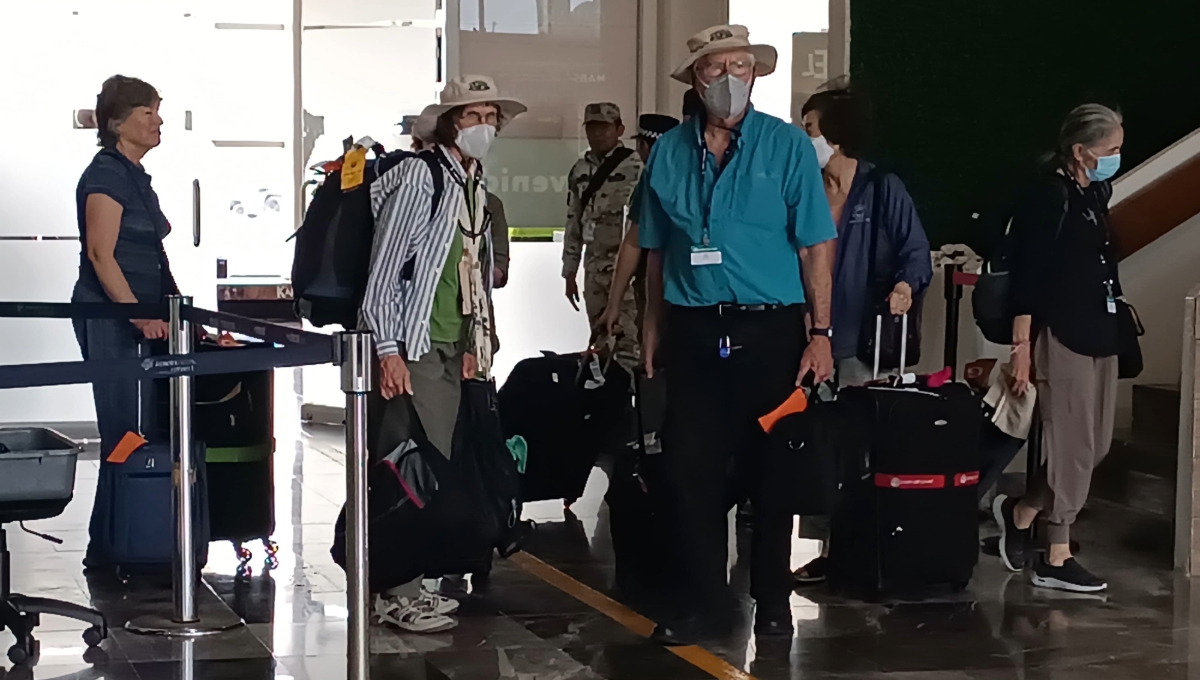 Los turistas fueron recibidos en el Aeropuerto Internacional de Campeche “Ing. Alberto Acuña Ongay”
