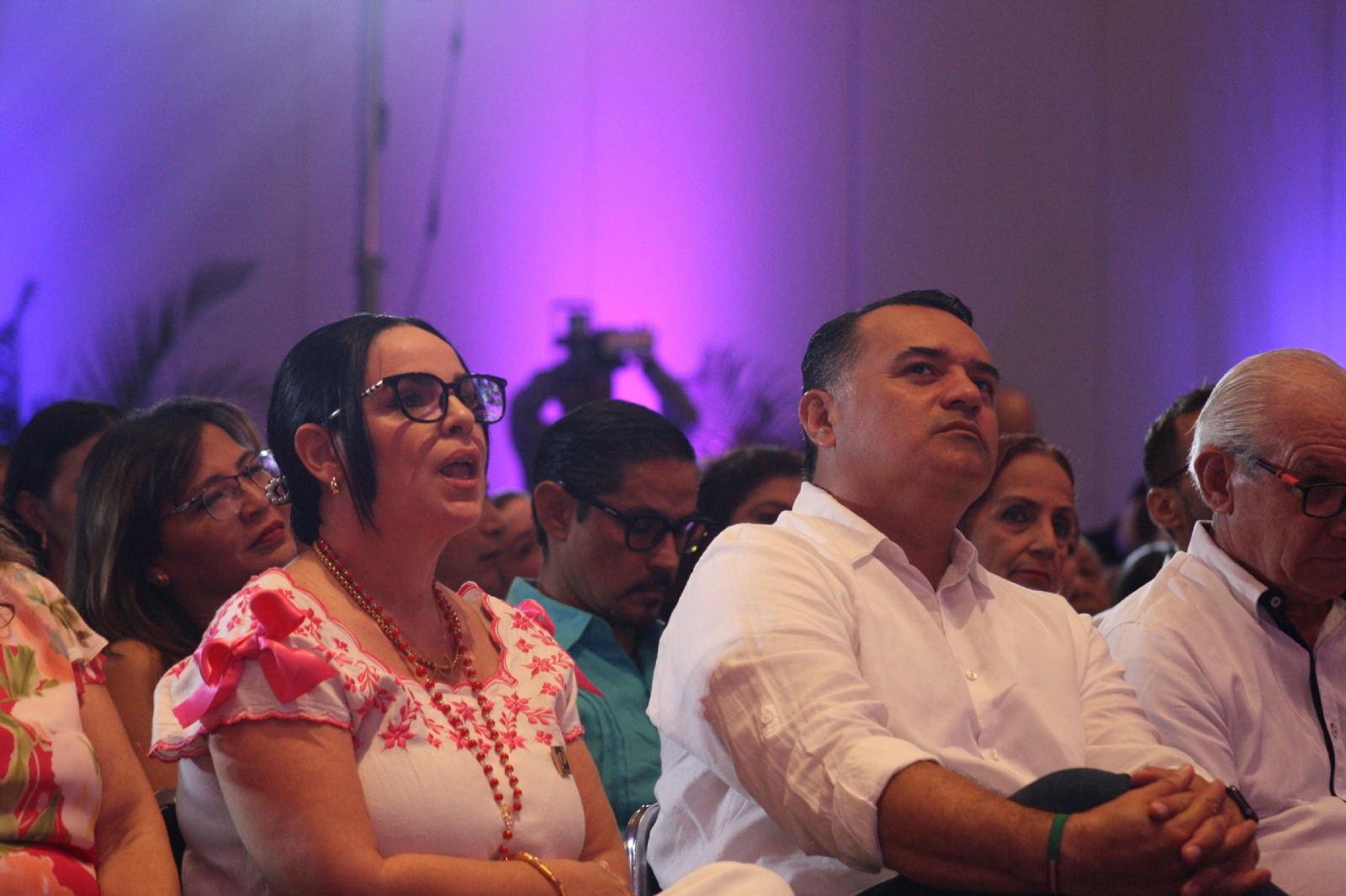 El candidato reservó sus palabras sobre el cuestionamiento de las calles en Yucatán