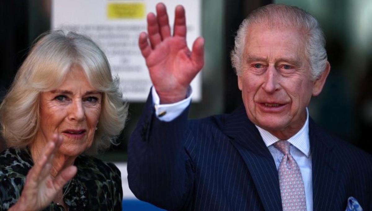 Este martes el rey Carlos III reapareció en público visitando un centro de tratamiento de cáncer en Londres