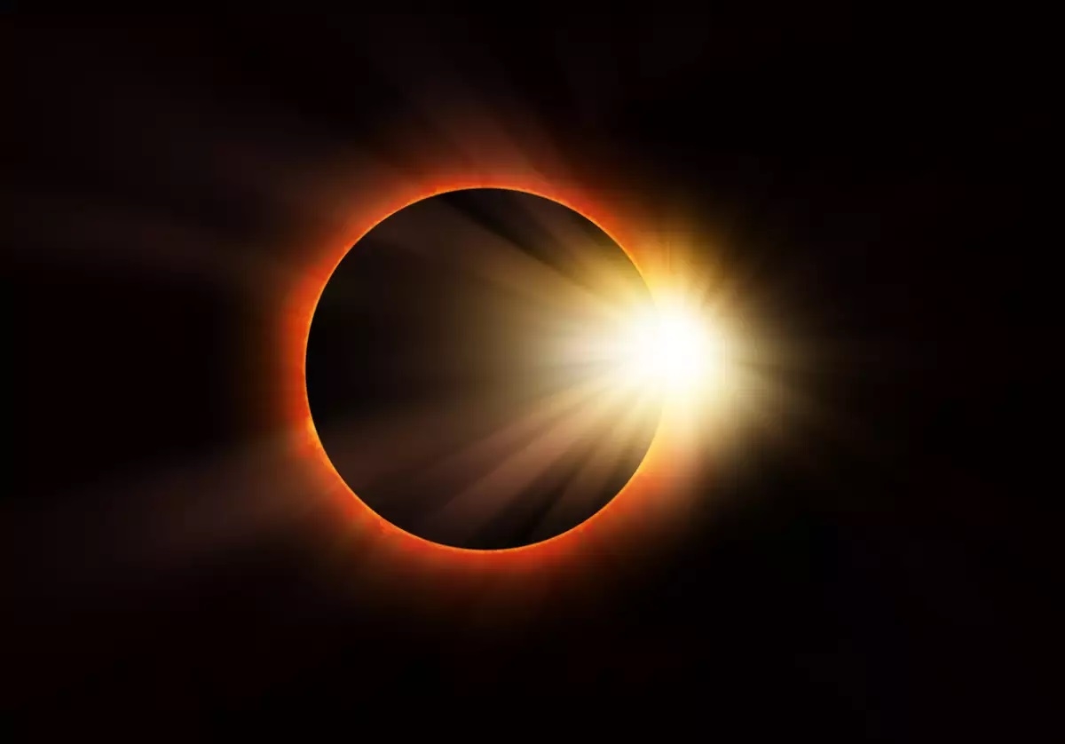 Eclipse Solar 2024: Lo que no debes hacer el 8 de abril, según Mhoni Vidente