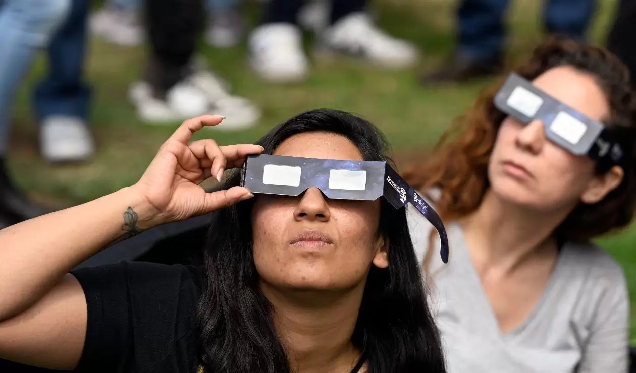 Esto pasa di ves el Eclipse Solar 2024 por más de 15 segundos