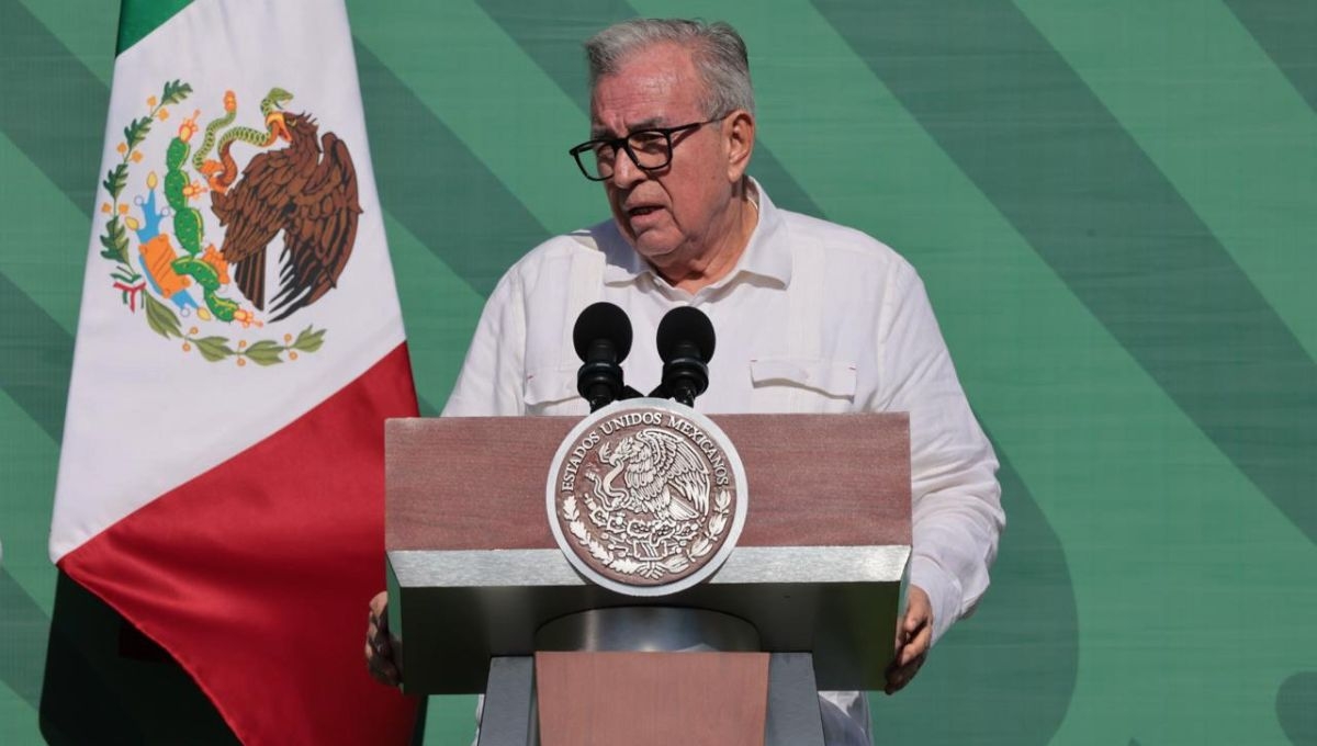 Rubén Rocha Moya, Gobernador de Sinaloaelogió al Presidente Andrés Manuel López Obrador, describiéndolo como una figura de estatura universal y un verdadero estadista