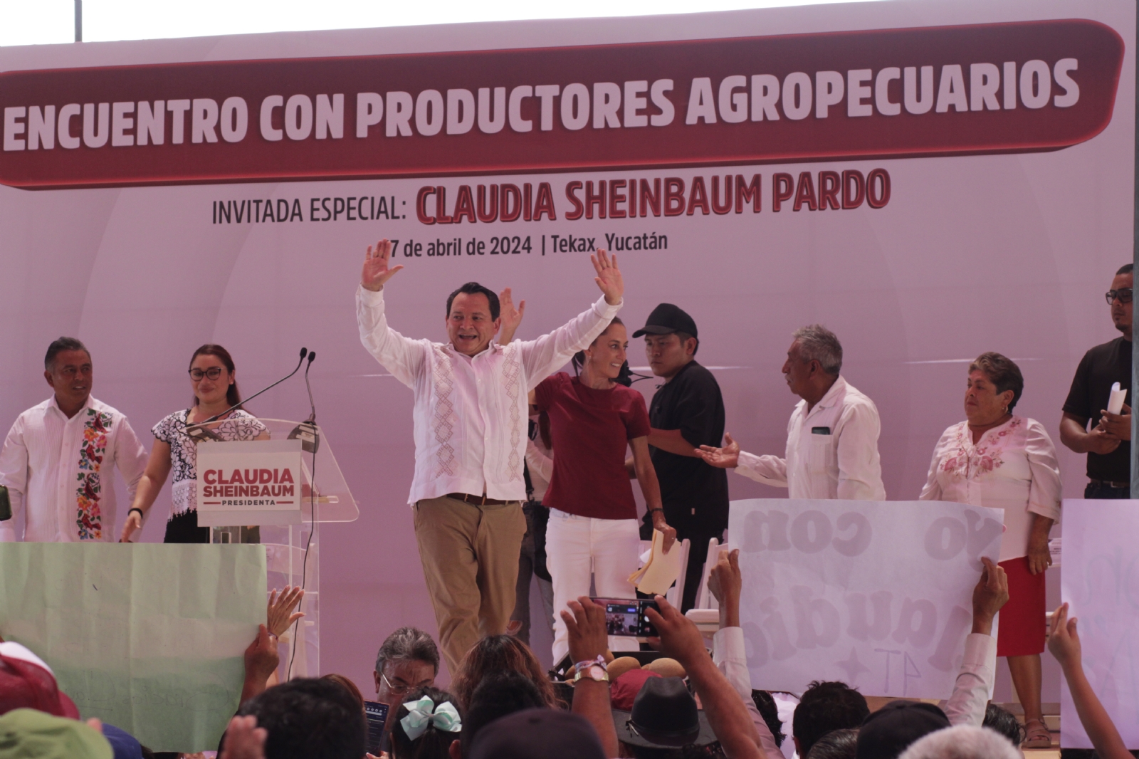Joaquín Díaz Mena denuncia ataques del PRIAN por encabezar las encuestas por la gubernatura de Yucatán
